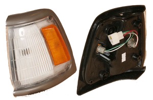 Blinker 2Wd Med Positionsljus Gul in the group Headlights / Lightning / Corner lights / Corner lamp at  Professional Parts Sweden AB (81040351)